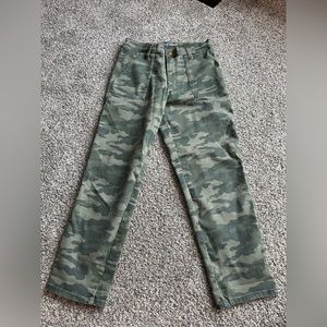 Universal Threads pants
